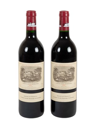 Lot Château Lafite Rothschild, 1992 Pauillac (two...