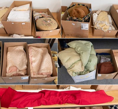 Lot 1039 - Assorted Mainly 20th Century Textiles and...