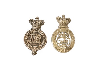 Lot 67 - A Victorian South African Glengarry Badge to...