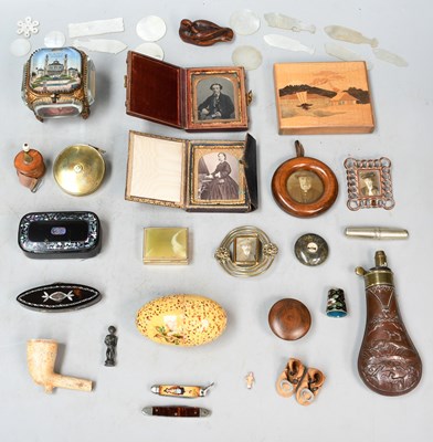 Lot 555 - A George III Tortoiseshell Snuff Box, an early...