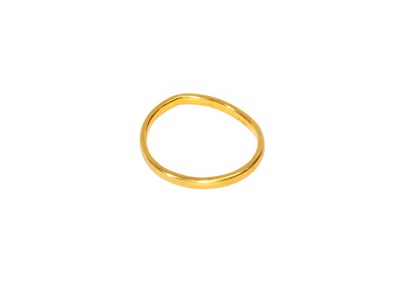 Lot 62 - A 22 Carat Gold Band Ring, out of shape