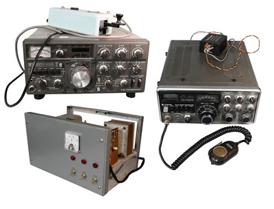 Lot 518 - A TRIO TS-820 Transceiver and a TS-700G...