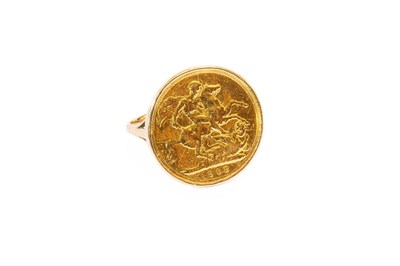 Lot 93 - A Sovereign Ring, dated 1908, to a tapered...