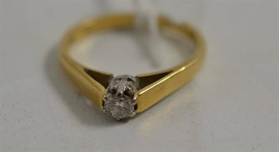 Lot 201 - An 18ct gold diamond solitaire ring, carat weight 0.20 carat approximately