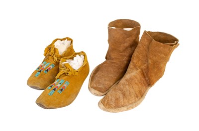 Lot 290 - A Pair of Early 20th Century Apache/Navaho...