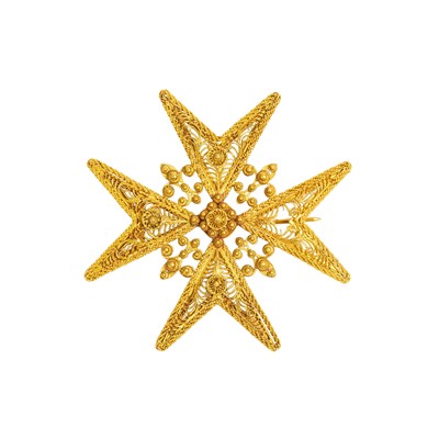 Lot 136 - A Maltese Cross Brooch, with filigree and...