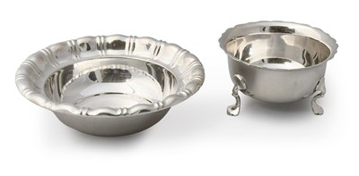 Lot 203 - A Victorian Silver Sugar-Bowl, by M....