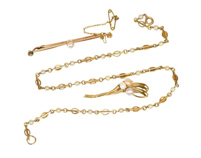 Lot 97 - A 9 Carat Gold Cultured Pearl Necklace, length...