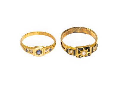 Lot 35 - A 15 Carat Gold Split Pearl and Enamel...