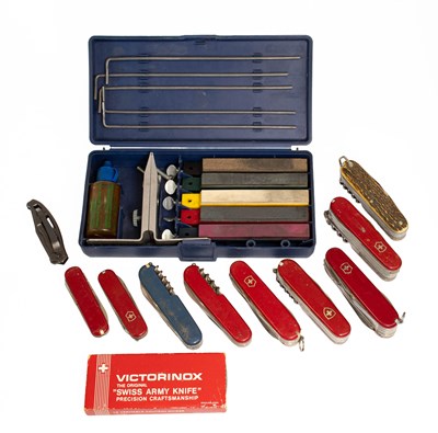 Lot 264 - Ten Various Victorinox Swiss Army Pocket...