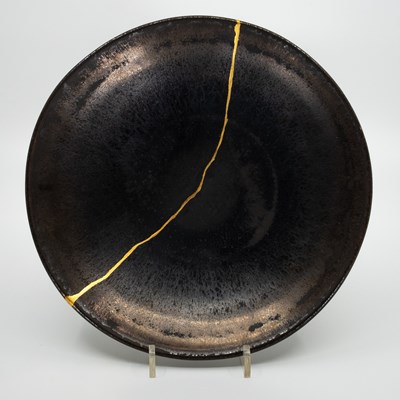 Lot L’Enclume: Plate by Odd Standard, 18.8 cm...