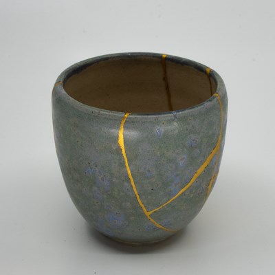Lot Mýse: Yunomi (handless cup) by Kara Leigh-Ford,...