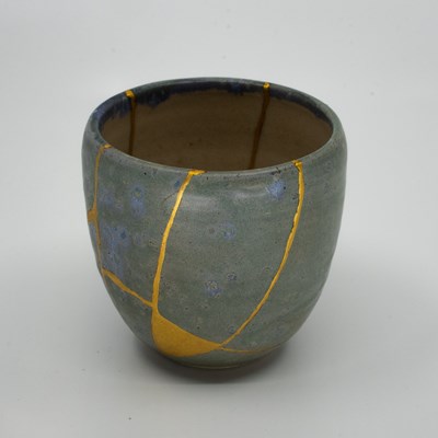 Lot Mýse: Yunomi (handless cup) by Kara Leigh-Ford,...