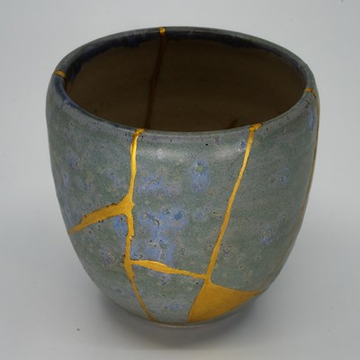 Lot Mýse: Yunomi (handless cup) by Kara Leigh-Ford,...