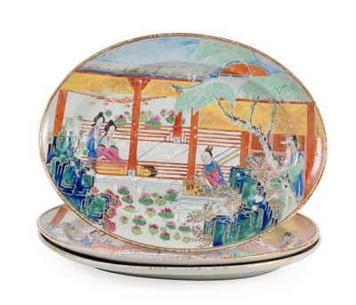Lot 65 - A Set of Three Cantonese Porcelain Oval Dishes,...