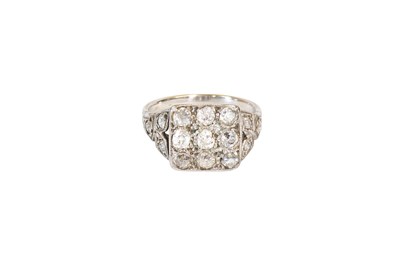Lot 29 - A Diamond Cluster Ring, the square plaque set...