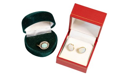 Lot 21 - A 9 Carat Gold Opal and Diamond Cluster Ring,...