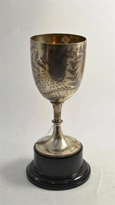 Lot 307 - A Victorian silver cup on stand