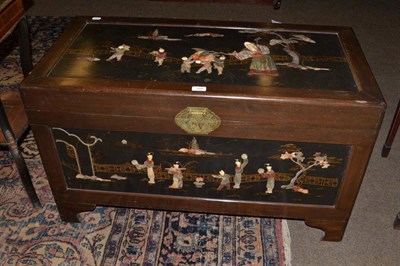 Lot 509 - Japanese blanket box