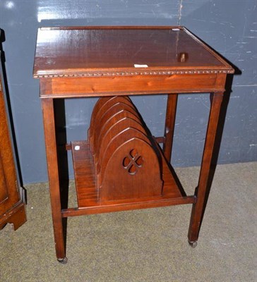 Lot 566 - A mahogany butler's table