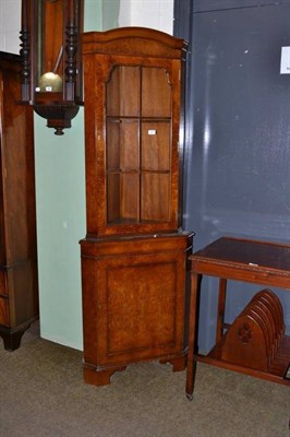 Lot 567 - Reproduction walnut standing corner cabinet