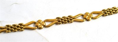 Lot 19 - A 9ct gold fancy link necklace