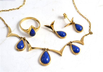 Lot 161 - A 9ct gold lapis lazuli set suite of jewellery including ring, necklace and earrings