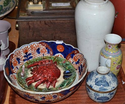 Lot 199 - Chinese polychrome decorated vase, Imari bowl, blue and white bowl and cover and a Palissy type...