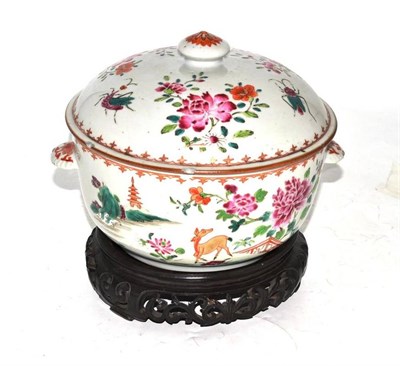 Lot 100 - A Chinese Porcelain Circular Tureen and Cover, Qianlong, painted in famille rose enamels with...