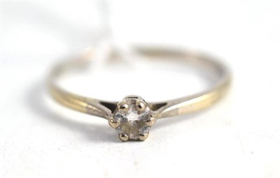 Lot 289 - An 18ct white gold solitaire ring