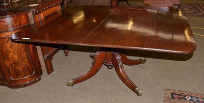 Lot 429 - 19th century mahogany pedestal dining table