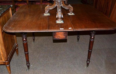 Lot 441 - Large mahogany Pembroke table