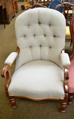 Lot 468 - Victorian button back chair