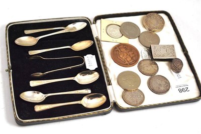 Lot 298 - Crowns: 1889, 1887 and 1821, a set of six teaspoons and tongs, coinage and boxes, etc