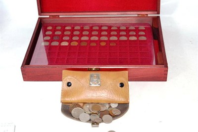 Lot 429 - Box and purse of coins