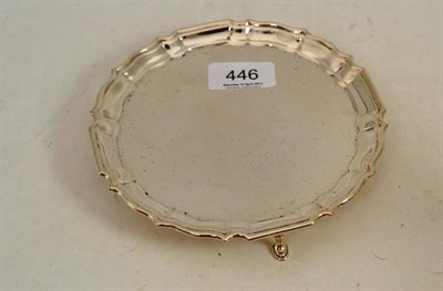 Lot 446 - A silver waiter