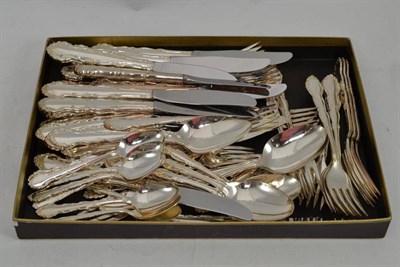 Lot 481 - A suite of silver plated flatware