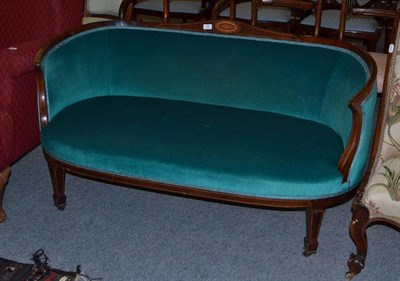 Lot 586 - An Edwardian mahogany settee with boxwood stringing