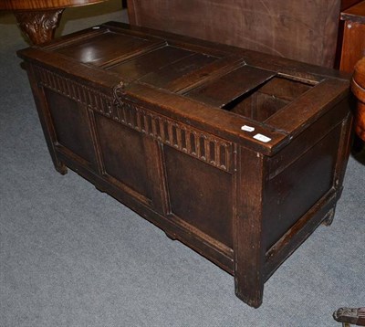 Lot 670 - A 17th century oak coffer, 122cm wide