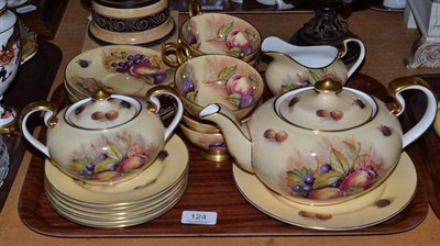 Lot 124 - An Aynsley Orchard Gold tea set