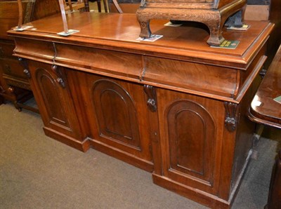 Lot 380 - A Victorian mahogany chiffonier