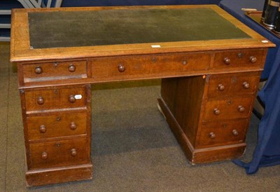 Lot 429 - Oak pedestal desk (a.f.)