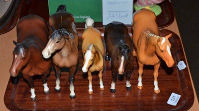 Lot 131 - Five Beswick horses including 2186, 1182 and 701 Palomino