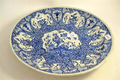 Lot 137 - A large Delft charger