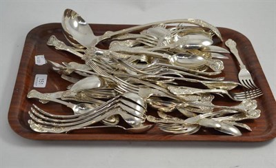 Lot 151 - A quantity of Queens patterned 'A1' plated flatware