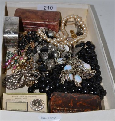 Lot 210 - Two bar brooches, a silver bangle and a quantity of costume jewellery