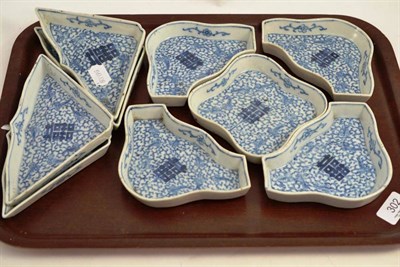 Lot 302 - A Chinese blue and white hors d'oeuvre set