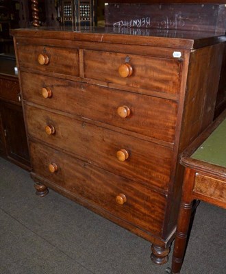 Lot 552 - A Victorian mahogany chest of two short over three long graduated drawers