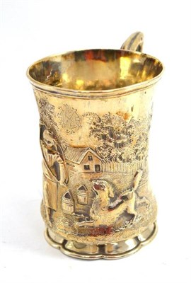 Lot 140 - A Victorian silver mug