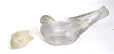 Lot 221 - Two Lalique birds (both a.f.)